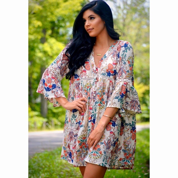 SOLD—UMGEE—Boho Floral Dress Lace w/ Bell Sleeves - Picture 2 of 6